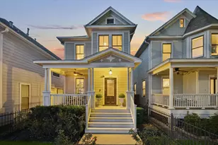 227 W 24th St, Houston, TX 77008 - Photo 1