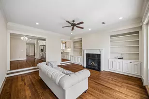 227 W 24th St, Houston, TX 77008 - Photo 26