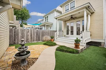 227 W 24th Street, Houston, TX 77008 - Photo 36