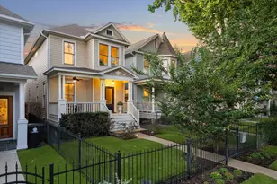 227 W 24th St, Houston, TX 77008 - Photo 2