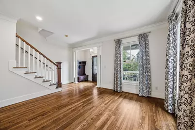 227 W 24th Street, Houston, TX 77008 - Photo 14