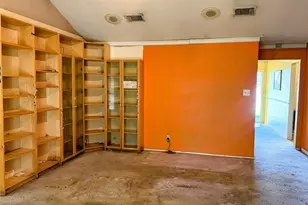 11734 Crockett Dr, La Porte, TX 77571 - Photo 8
