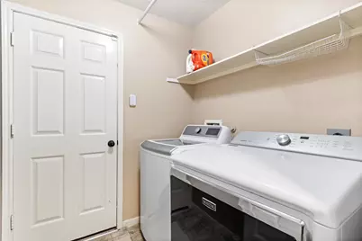 3001 Meadow Bay Drive, Dickinson, TX 77539 - Photo 18