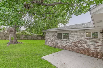 5003 Denoron Drive, Houston, TX 77048 - Photo 2