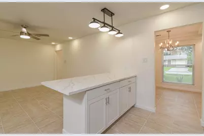 5003 Denoron Drive, Houston, TX 77048 - Photo 12