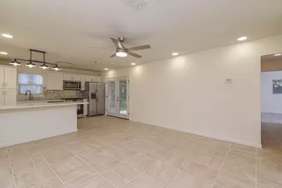 5003 Denoron Drive, Houston, TX 77048 - Photo 8