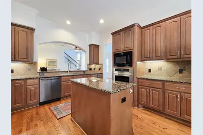 3002 Royal Oaks Crest, Houston, TX 77082 - Photo 18