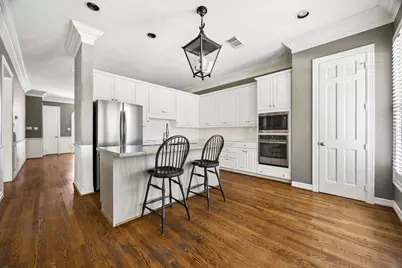 6022 Burgoyne Road, Houston, TX 77057 - Photo 16
