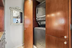 2001 Holcombe Blvd, Houston, TX 77030 - Photo 12