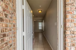 11906 Chetman Dr, Houston, TX 77065 - Photo 2