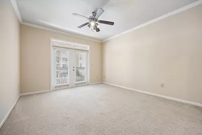 1711 Old Spanish Trail #202, Houston, TX 77054 - Photo 10