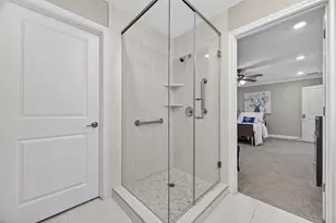 29902 E Hawthorne Dr, Spring, TX 77386 - Photo 22