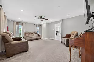 29902 E Hawthorne Dr, Spring, TX 77386 - Photo 8