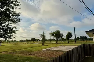 6321 Apache Dr, Pasadena, TX 77503 - Photo 24