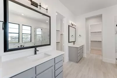 12016 Royal Oaks Banner Way, Houston, TX 77082 - Photo 18