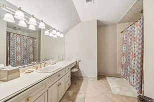 24 W Rivercrest Dr, Houston, TX 77042 - Photo 24