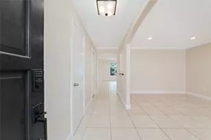 5643 Cheena Dr, Houston, TX 77096 - Photo 4