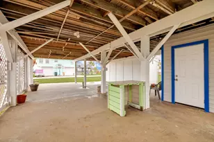 4114 Liberty Dr, Galveston, TX 77554 - Photo 20