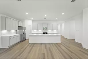 4541 Iguaza Fls Dr, Conroe, TX 77303 - Photo 2