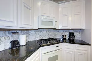 1711 Huldy St St, Houston, TX 77019 - Photo 2
