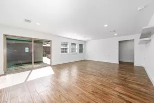 8703 Manhattan Dr, Houston, TX 77096 - Photo 20