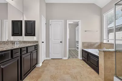 11306 Misty Willow Lane, Tomball, TX 77375 - Photo 18