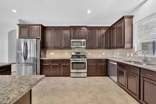 11306 Misty Willow Ln, Tomball, TX 77375 - Photo 12
