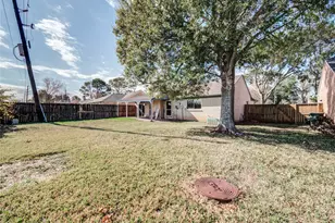 3307 E Heatherock Cir, Sugar Land, TX 77479 - Photo 10