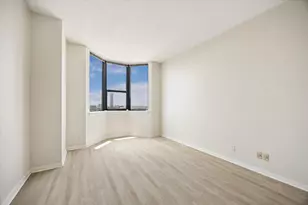 651 Bering Dr, Houston, TX 77057 - Photo 18