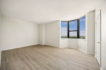 651 Bering Drive #1902, Houston, TX 77057 - Photo 12