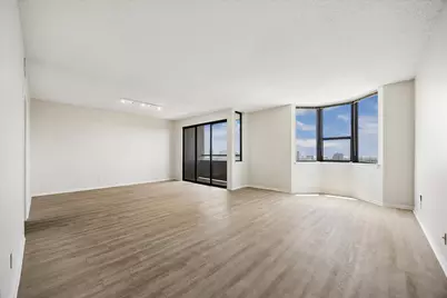 651 Bering Drive #1902, Houston, TX 77057 - Photo 4