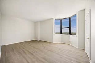 651 Bering Dr, Houston, TX 77057 - Photo 12