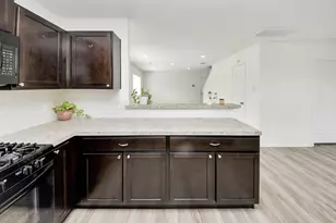 8650 Bar Hbr Dr, Baytown, TX 77521 - Photo 8