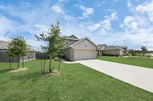 8650 Bar Hbr Dr, Baytown, TX 77521 - Photo 22