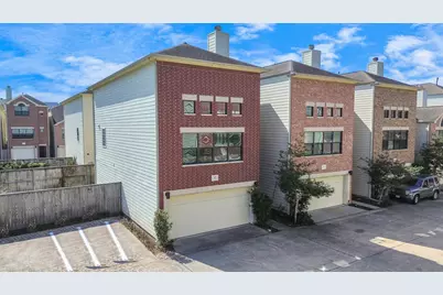 650 Westcross Street #37, Houston, TX 77018 - Photo 2