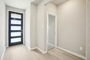 6017 Mockingbird Ldg Ln, Pearland, TX 77584 - Photo 2