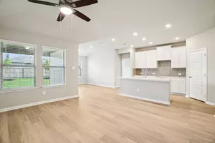 6017 Mockingbird Ldg Ln, Pearland, TX 77584 - Photo 8