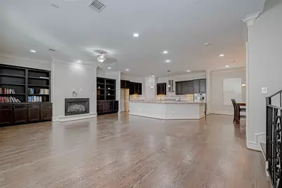 5226 Kiam Street #1002, Houston, TX 77007 - Photo 8