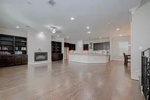 5226 Kiam St, Houston, TX 77007 - Photo 8