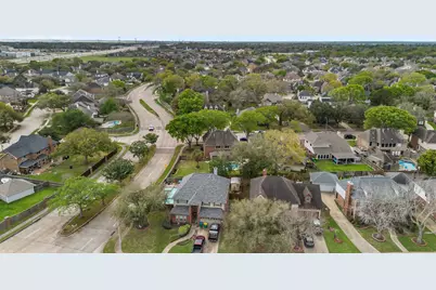 2602 Hampton Springs Drive, Seabrook, TX 77586 - Photo 32