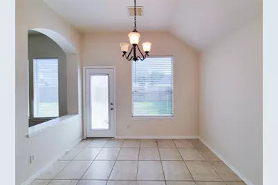 8410 Major Blizzard Drive, Houston, TX 77089 - Photo 18