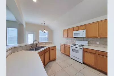 8410 Major Blizzard Drive, Houston, TX 77089 - Photo 14