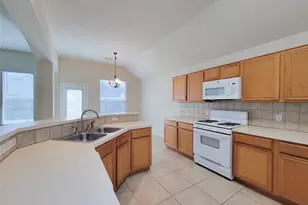 8410 Major Blizzard Dr, Houston, TX 77089 - Photo 14