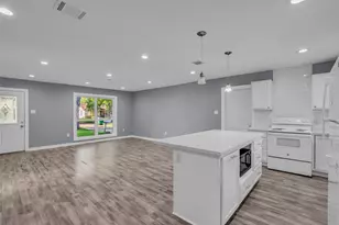 6930 Neff St, Houston, TX 77074 - Photo 18