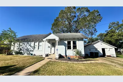 205 Baber Street, Brenham, TX 77833 - Photo 2