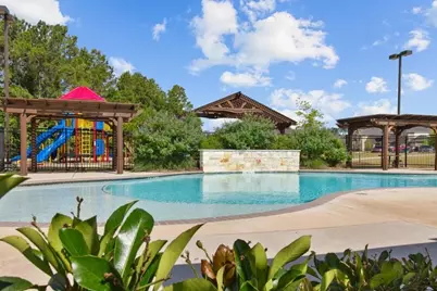 420 Springfield Terrace Drive, Conroe, TX 77304 - Photo 20