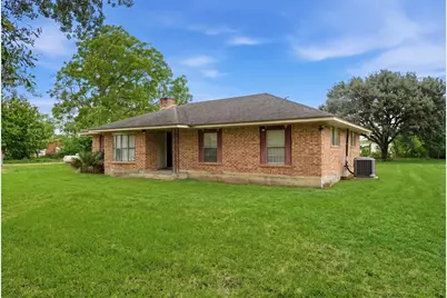 3303 Holy Road, Crosby, TX 77532 - Photo 4