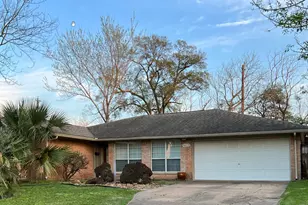 9619 Beverly Hill St, Houston, TX 77063 - Photo 1