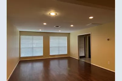 9619 Beverlyhill Street, Houston, TX 77063 - Photo 6