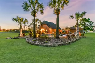 1511 Old Alvin Rd, Pearland, TX 77581 - Photo 4